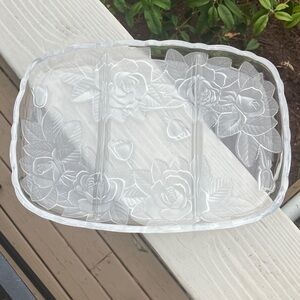 Winter Rose by Studio Nova 3-Part Rectangular Divided Tray